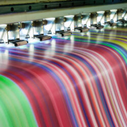Large inkjet printer working multicolor rgb on vinyl banner